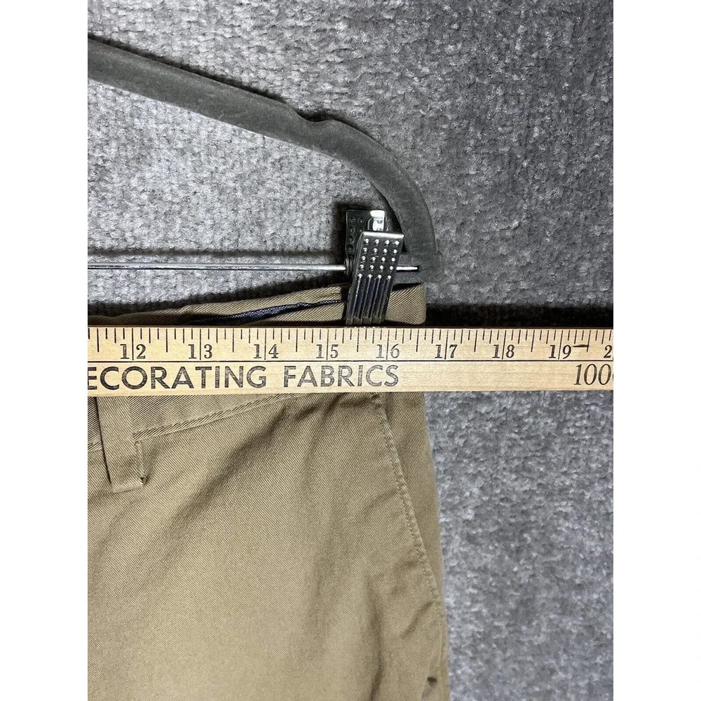 Banana Republic Aiden Chino‎ Shorts Mens Size 33 Stretch Acorn Brown Pockets